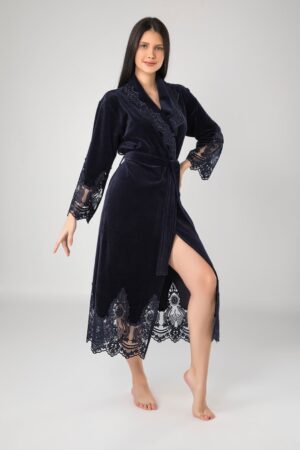 Жіночий халат довгий велюровий Nusa з мереживом комфорт і краса для кожної жінки