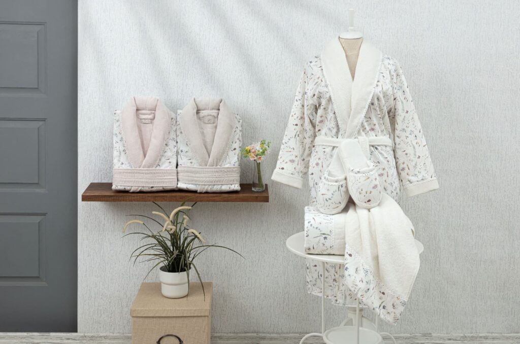 Махровий жіночий халат 2XL з рушниками і тапочками Pupilla Katy, 100% бамбук