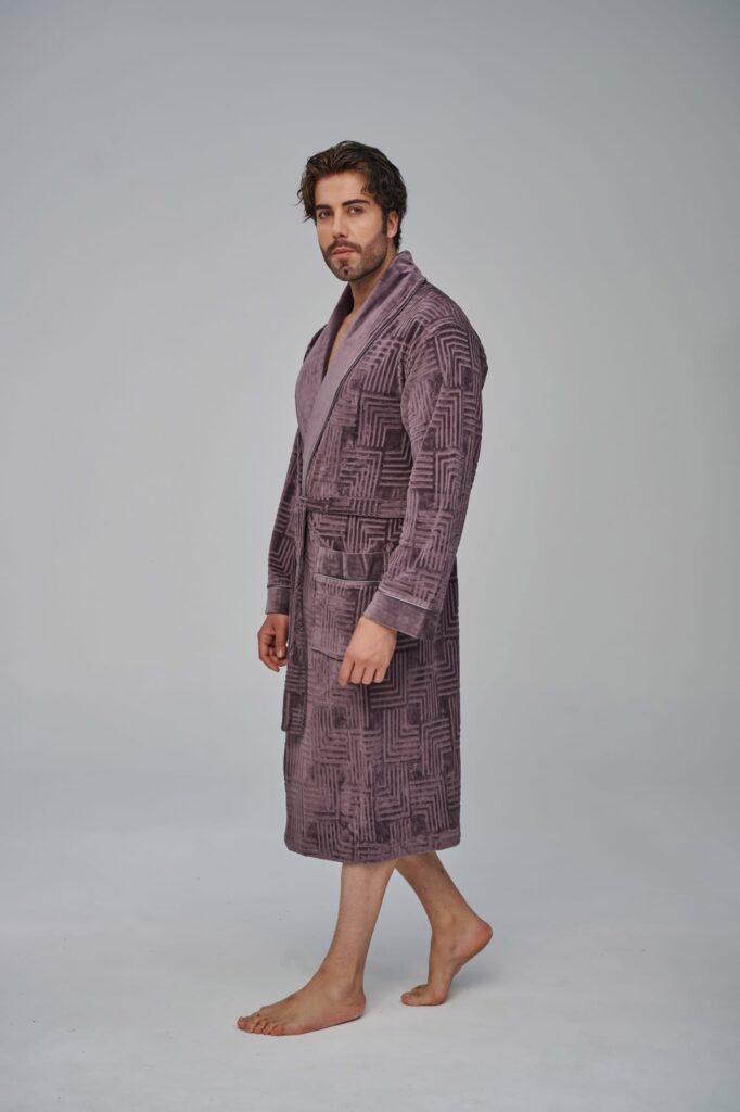 Чоловічий велюровий халат Nusa коричневий: 70% бамбук, 30% бавовна, на запах, з кишенями