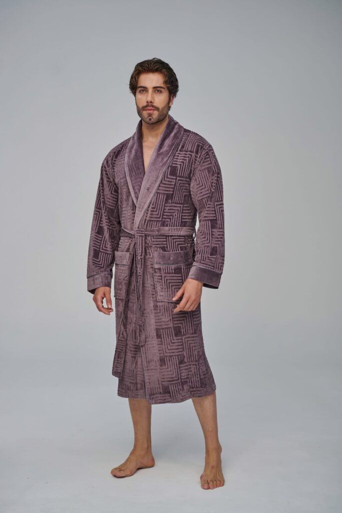 Чоловічий велюровий халат Nusa коричневий: 70% бамбук, 30% бавовна, на запах, з кишенями